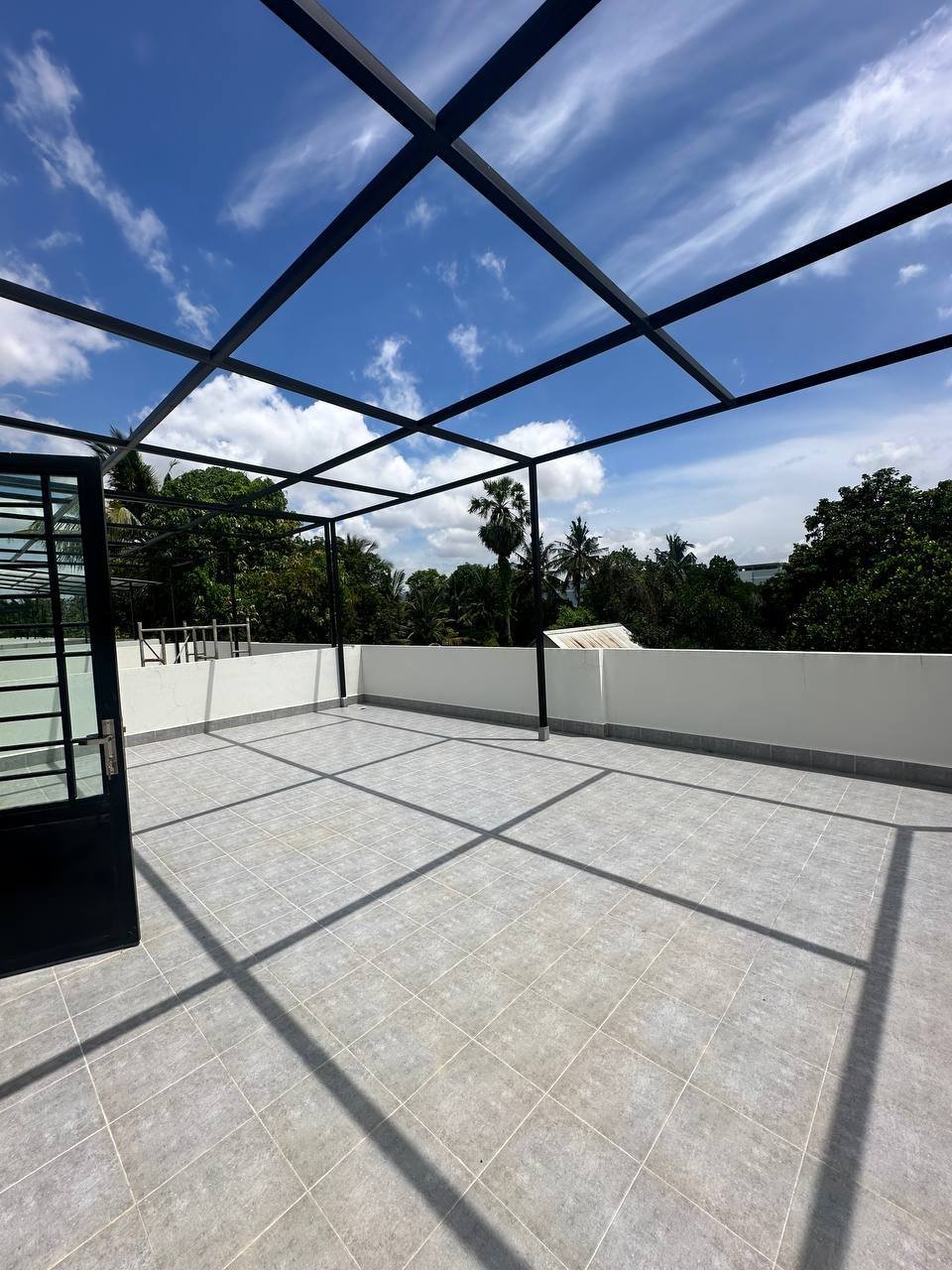 一号路Park Villa别墅出租 $1200 4房5卫带家