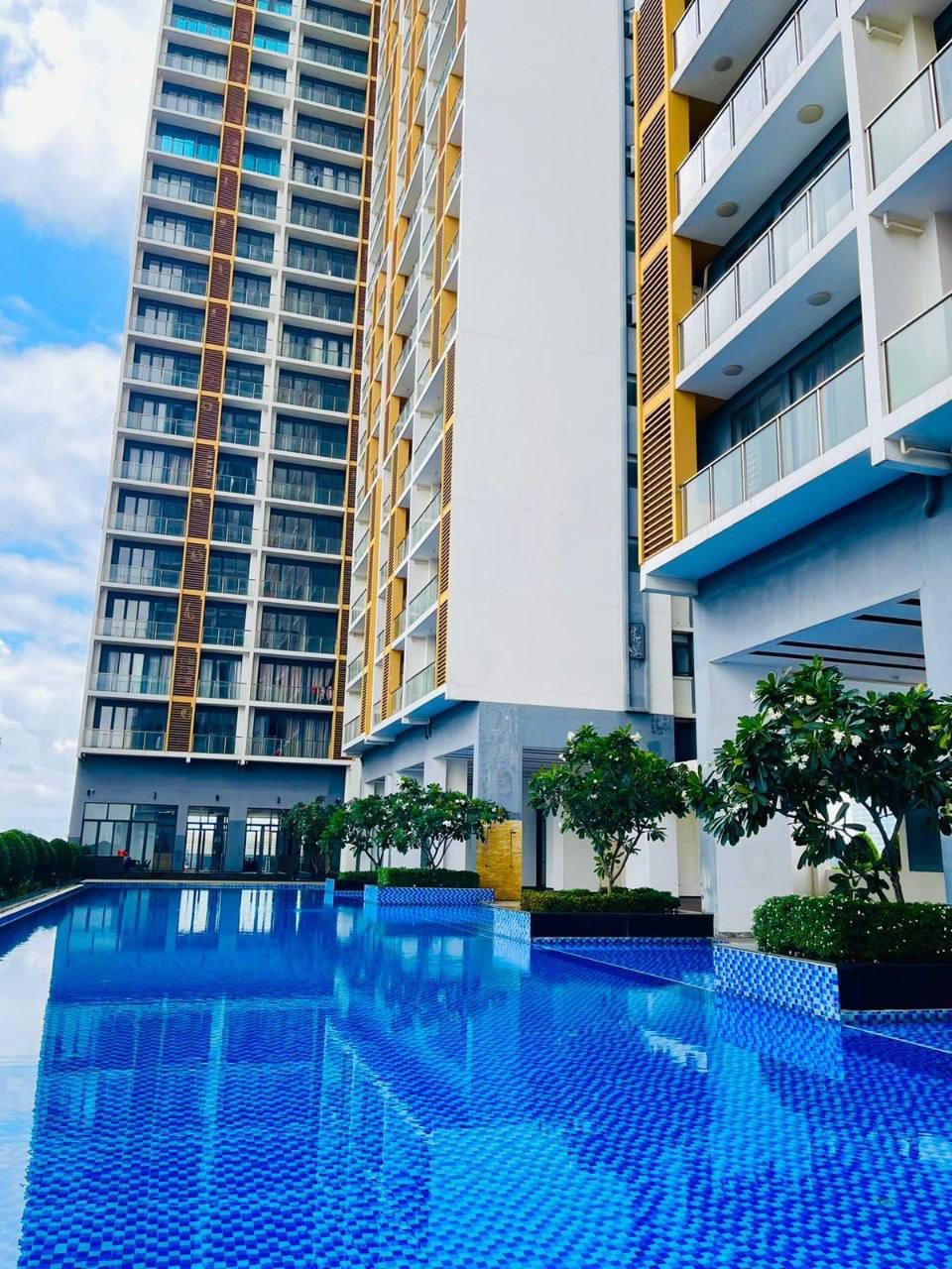 Skyline公寓2室1厅出租 月租$750 79㎡含家具车