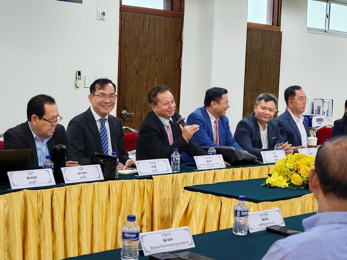 皇家金边大学启动教育质量认证评估