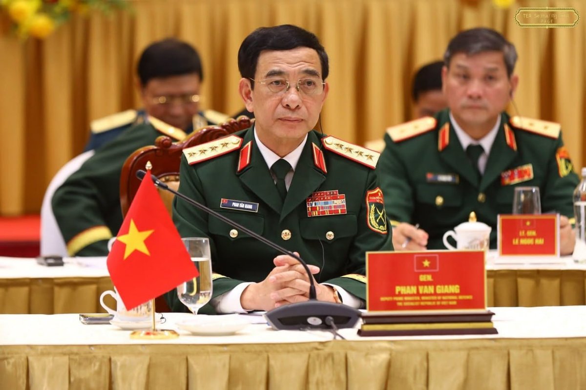 柬埔寨国防部部长狄西哈率团出席柬老越三国国防部长年度会议,三