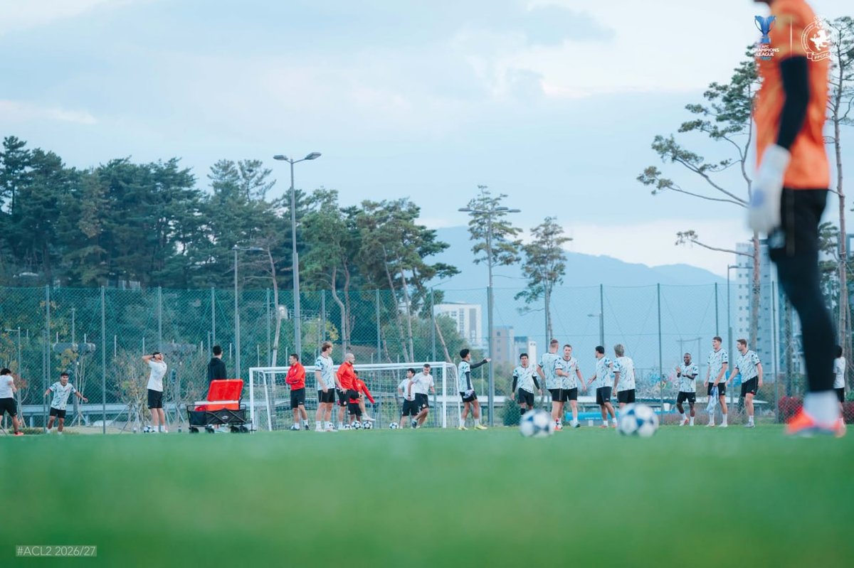 金边皇冠足球俱乐部在韩国备战亚冠二级联赛,将于10月15日对