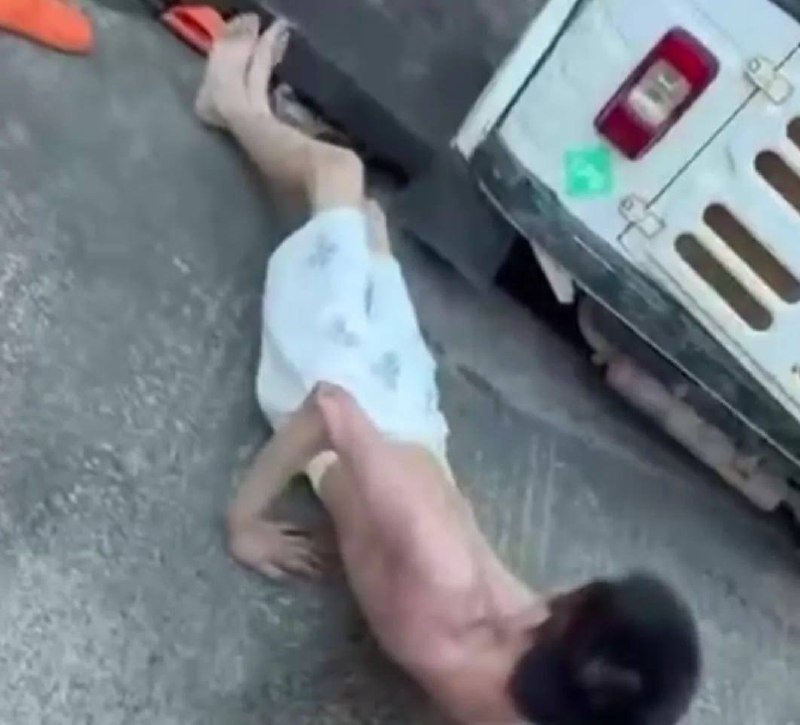 西港典当行财物纠纷引发冲突 警方介入调查