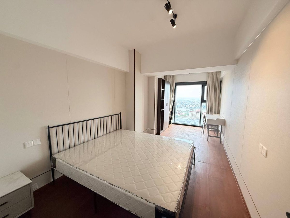 永旺1附近4房Loft公寓招租 月租$800含物业