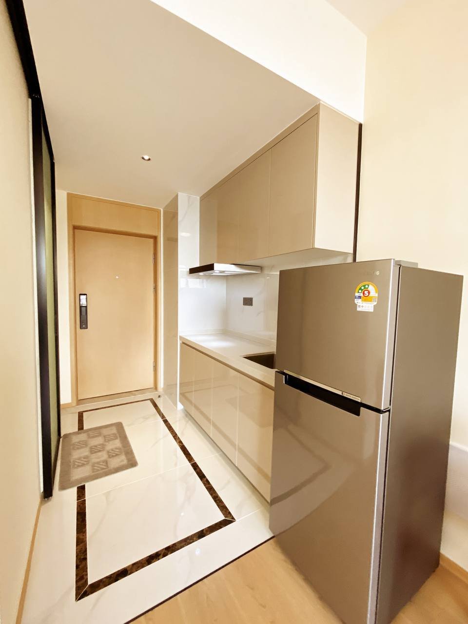 Pinnacle Residence公寓Studio招租 月