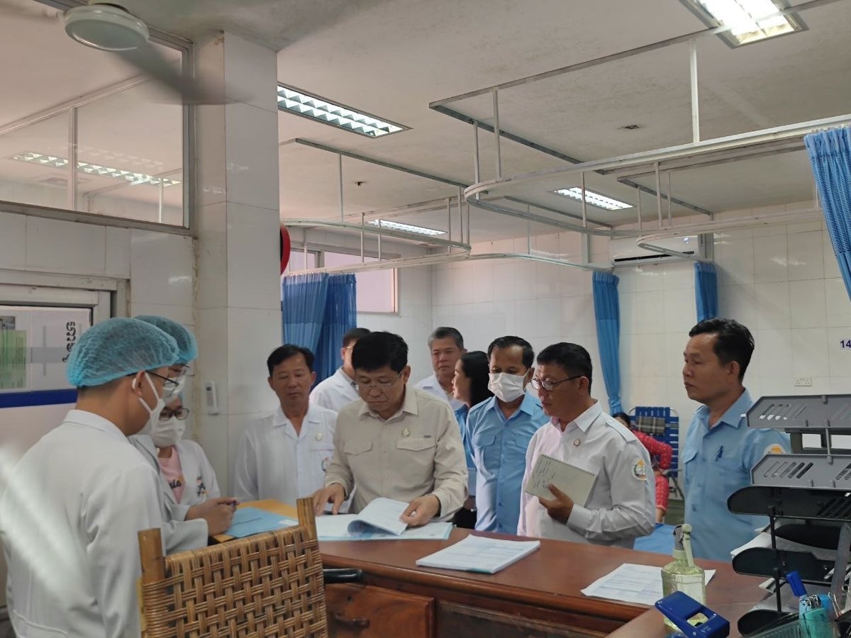 卫生部视察贡布省医院 重点提升急诊医疗质量