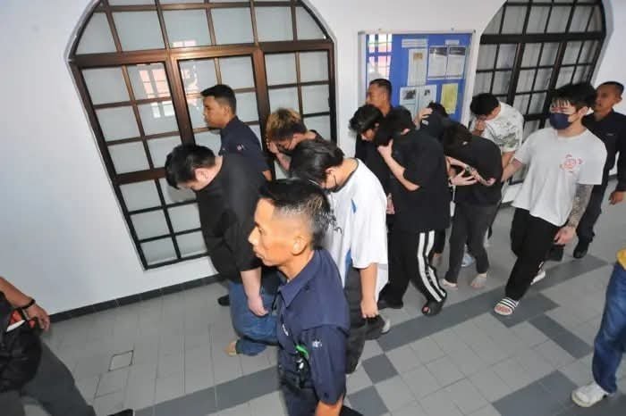 马来西亚破获线上招聘诈骗案 5名中国籍男子认罪罚款