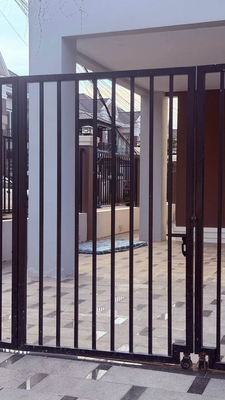 金边栋哥区社区疑似藏匿网诈窝点 居民深感不安