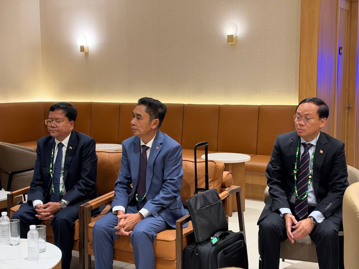 卫生部长秦拉率团赴菲律宾出席世卫区域会议