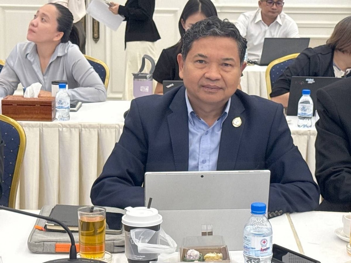 柬埔寨卫生部官员参加第三届贸易政策研讨会