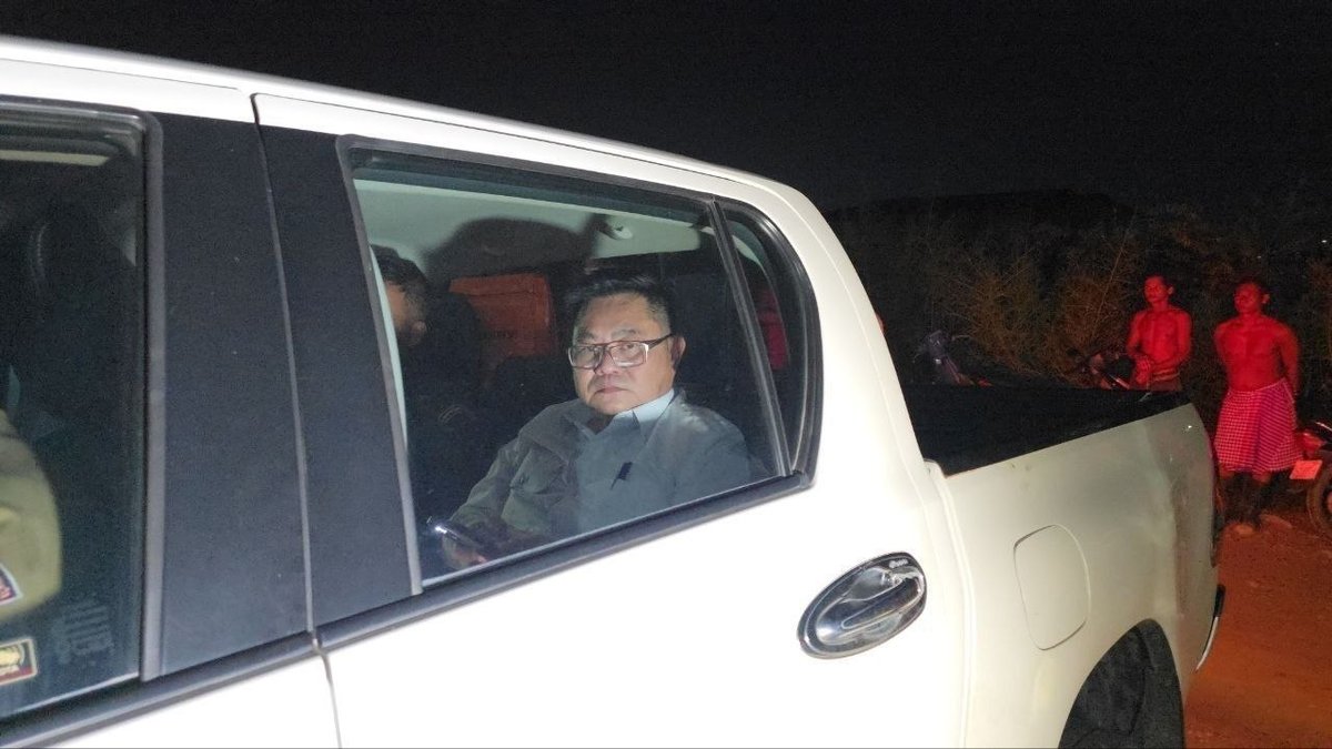 雷西郊区枪击案细节披露 涉及公务车辆