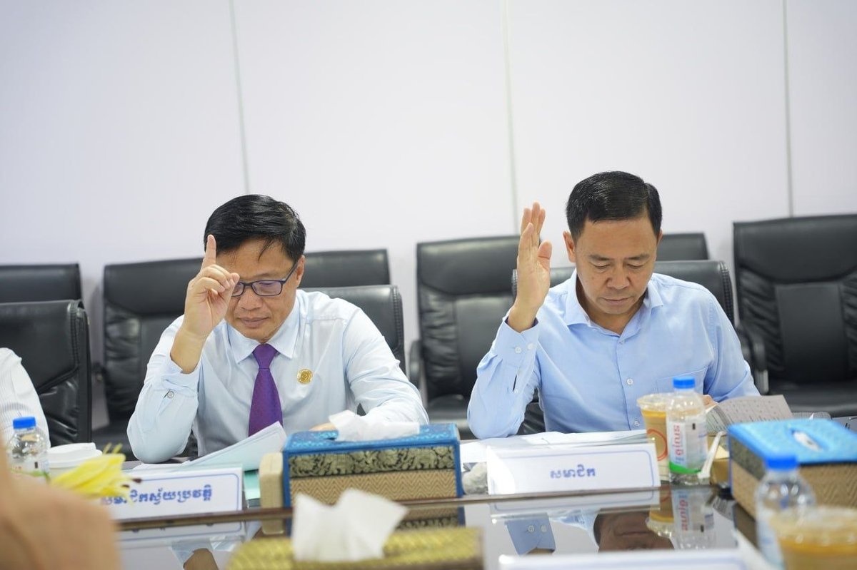 波翁东医院理事会审议二季度收支 卫生部主持