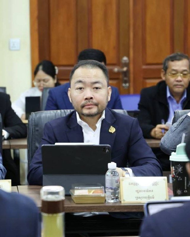 洪玛尼主持公共行政改革会议 推进基层官员评估