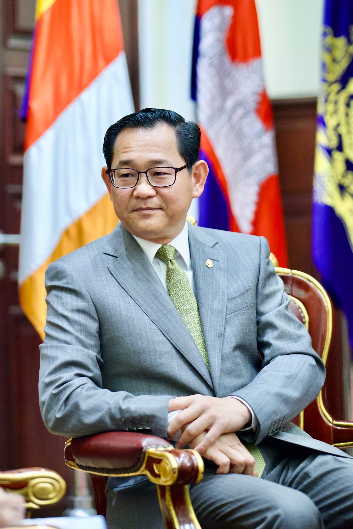 柬越司法部长举行会晤 承诺加强两国法律合作