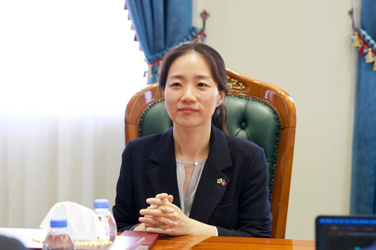 柬埔寨司法部与韩国驻柬大使馆举行工作会谈