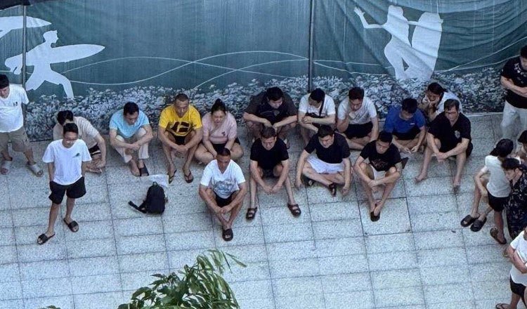 西港原太子商场旧址突袭 20名外籍人员被捕