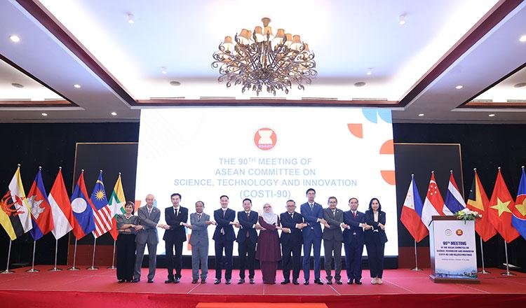 柬埔寨推动东盟科技创新议程 呼吁提升成员国领导力