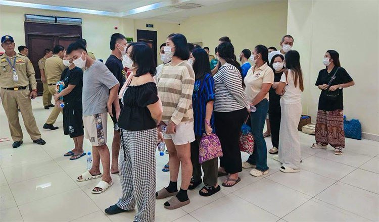 24名泰国籍人士因非法入境及就业被遣返